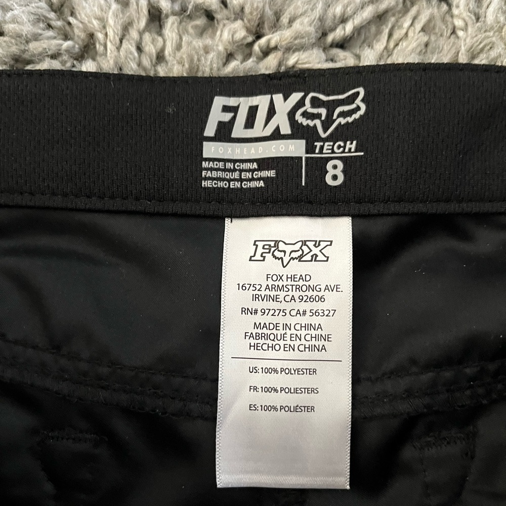 Fox Racing Women’s Sz 8 Shorts - Picture 2 of 3